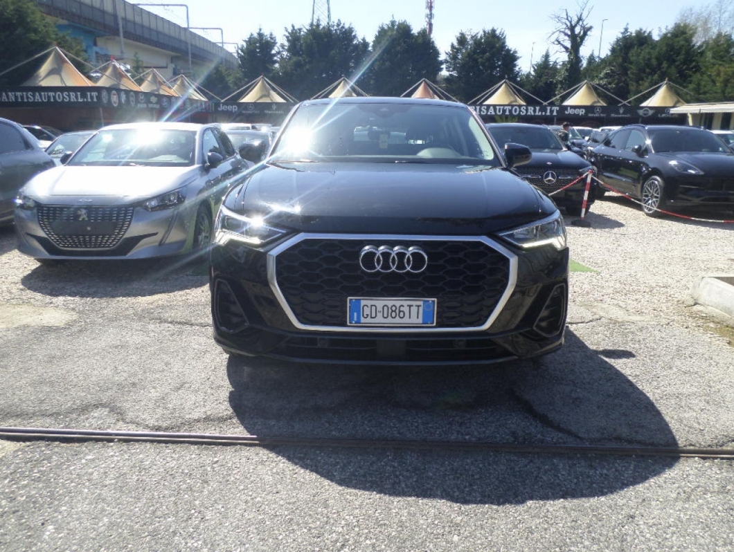 AUDI Q3 SPOR..