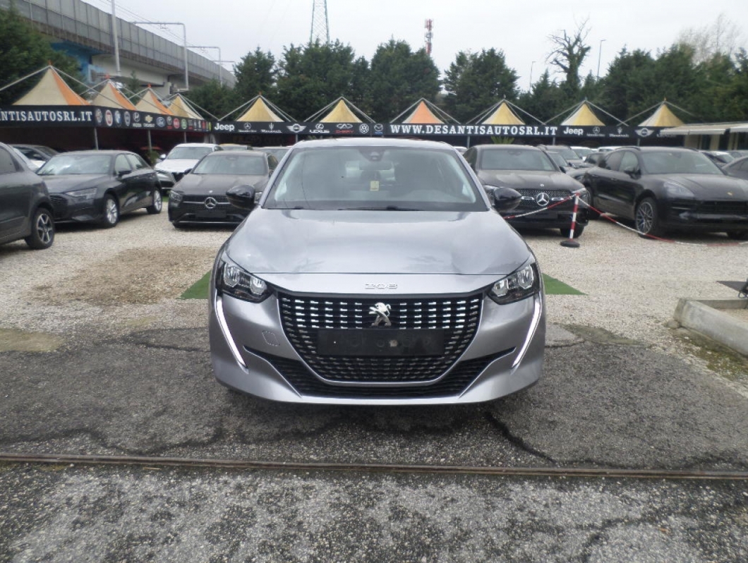 PEUGEOT 208 ..