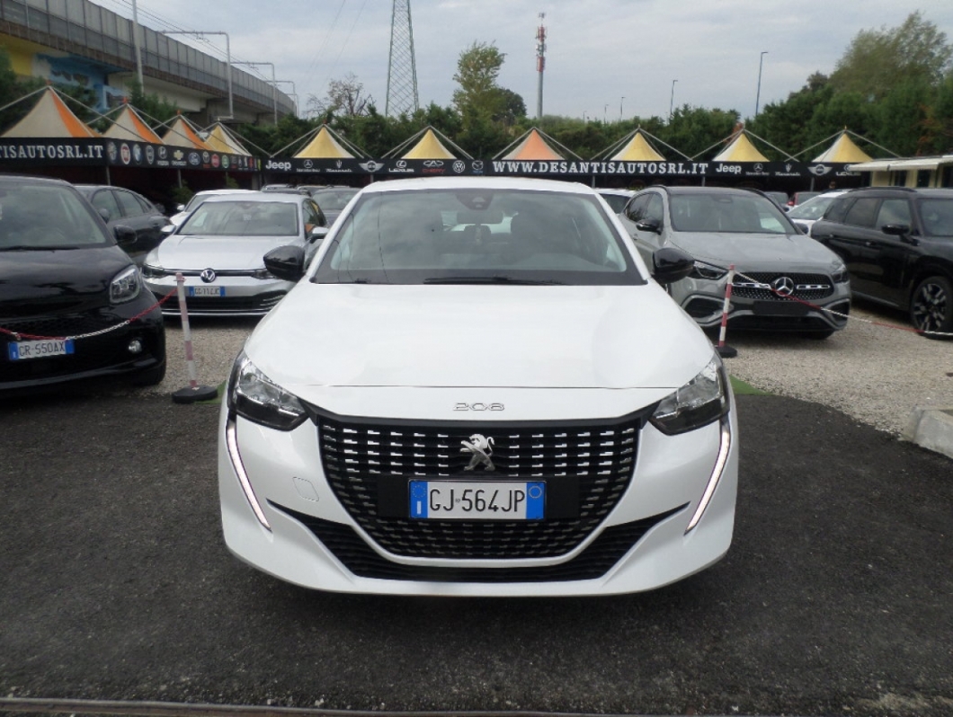 PEUGEOT 208 ..